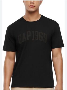 GAP Black Short Sleeve 'GAP 1969' Logo Tee
